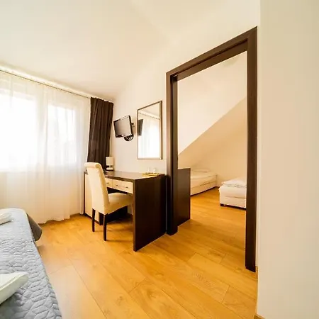 A16 Design Panzió 4*